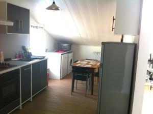 Appartements Grand T3 5p, fibre, parking , calme & proche Lyon : photos des chambres