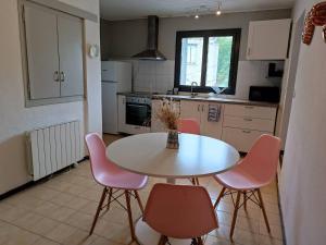 Appartements Appartement cosy en coeur de village : photos des chambres
