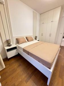 Bella Vista Pleasure