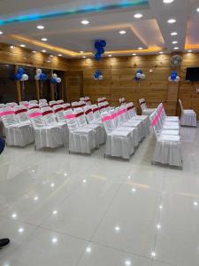 HOTEL DEV INN, Begusarai