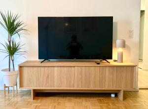 Moomin Lover Home in Central Helsinki - Pool & Sauna