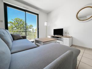 Appartements T2 au calme, balcon et parking a 10 min du centre : photos des chambres