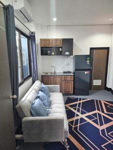 3 Bed 3 Bath Villa 400m to Beach