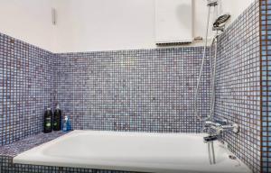 Lönnrotinkatu Apartment