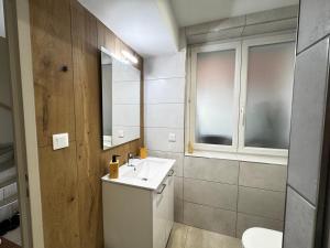 Sejours chez l'habitant Chambre cosy privative avec SDB : photos des chambres