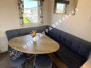 High Tide - 3 Bedrooms Sleeps 8 on West Sands, Seal Bay