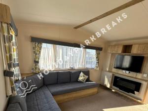 High Tide - 3 Bedrooms Sleeps 8 on West Sands, Seal Bay