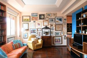 A43 - Ancona, ampio trilocale con giardino