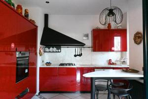 A43 - Ancona, ampio trilocale con giardino