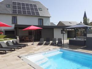 Villas GITE DE L-AUTAN - Villa 8 pers-4 salles de bain independantes, piscine chauffee et Spa : photos des chambres