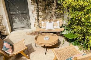 Maisons de vacances Charming village house with courtyard : photos des chambres