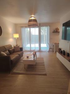 Appartements T2 balneotherapie, jardin, parking, tram, boulodrome : photos des chambres