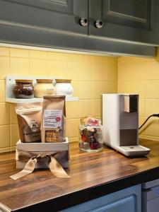 Martins Family Cottage with Hot Tub & Views