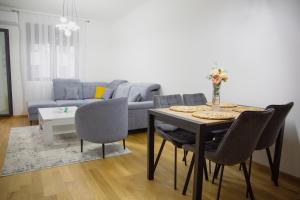 Urban Nest - New City