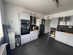 Maisons de vacances La Casa Nancy Tomblaine 12 pers Parking et Jardin : photos des chambres