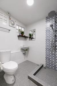 Whole House - 4Bedrooms - Experience Local Life