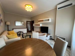 Appartamento attaccato M2