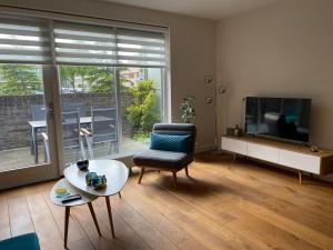 Family friendly home with free parking