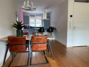Family friendly home with free parking