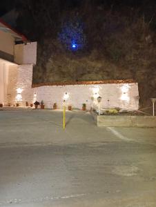 Royal hills kasauli home stay