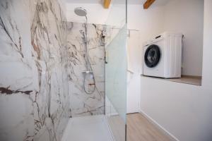 Appartements Les Accatines : photos des chambres