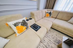 2 plus 1 fully equipped air conditioned apartment in Taksim square