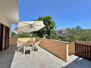 Apartment Dunato I-mit Meerblick, 320m vom Meer 