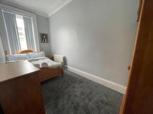 Spacious 2-bedroom Flat