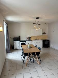 Appartements Rhona : photos des chambres