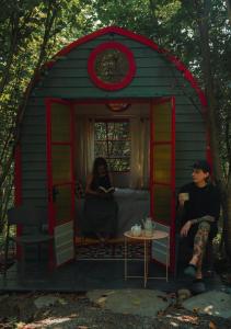 Shromantic Garden Slow Living Guesthouse in Guria