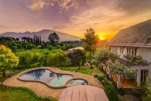 Mahesa Hills 1 With Pool