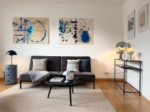 City-Close - King Bed & Free Garage