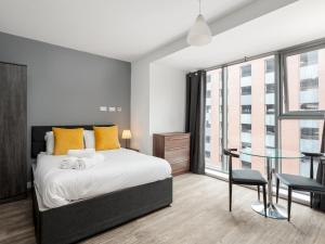 Pass the Keys Stylish Flat Near Moorfields Stn