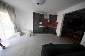 B&B / Chambres d'hotes Chambres d'hotes des huppes : Studio Lit King-Size avec Canapé-Lit