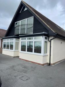 Oceanfront 4BR Beach Retreat