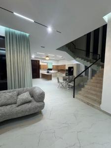 شالية رزات صلالة