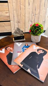 Black Flox AparTment