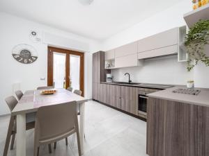 Zephiro Suite - De Vivo Realty