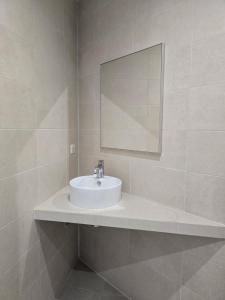 Studio familial centre ville, Parc expo, Arena