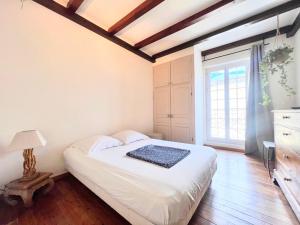 Maisons de vacances Maison Triplex Atypique Centre Historique 140 m2 : photos des chambres