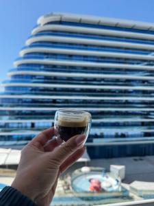 White Titanic Studio Premium