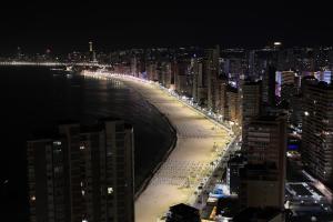 Apartamento Beniskyland IF Beach