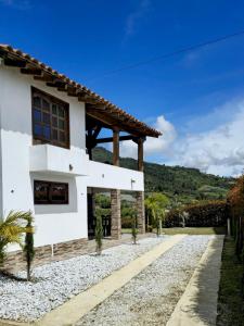 Finca Completa Carmen Viboral Naturaleza y Privacidad