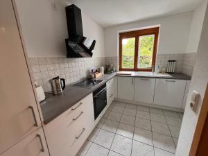 ruhige, zentrale Gartenwohnung mit Tiefgarage