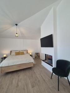 Seaview Art Studio with balcony