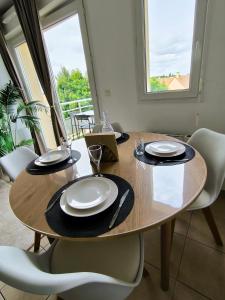 Le nid du pilote, 5 pers, 2 ch proche circuit 24h