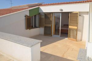 Taormina Bay Lucias House 3