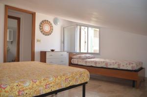 Taormina Bay Lucias House 3