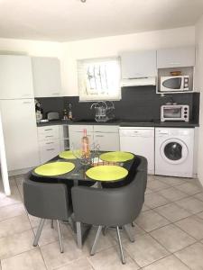 Appartements Appartement Spacieux T2, Confortable Malibu Village, Canet-en-Roussillon : photos des chambres