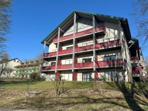 Ferienwohnung Thermenauszeit - mit Balkon und Bademantelgang